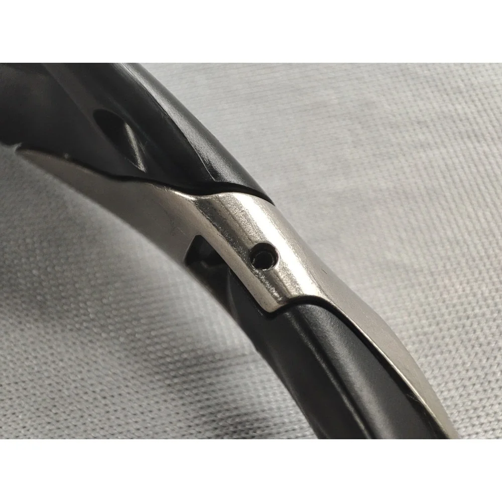 Oakley vintage scar